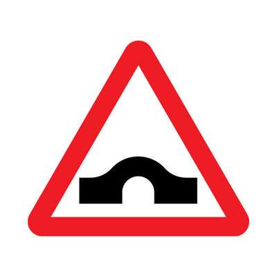 Hump Bridge Ahead (UK Traffic) - Landscape Sign UKT002 UKT LN1